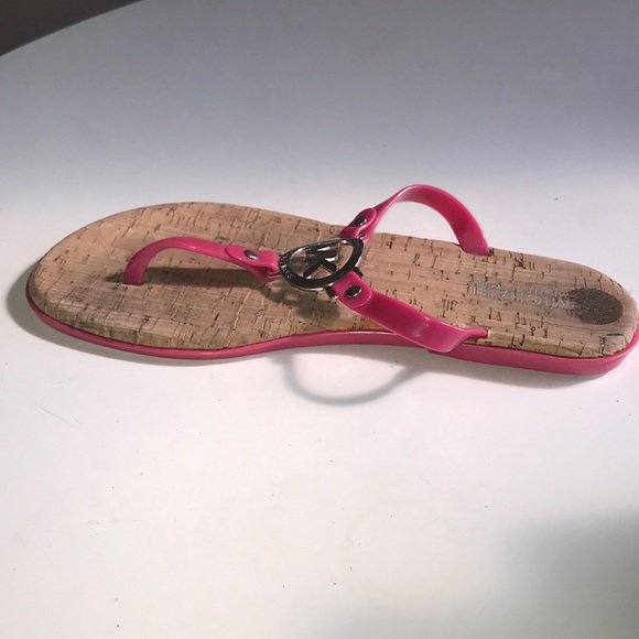 MICHAEL Michael Kors Shoes - Michael Michael KORS Jelly Flip Flops💥sake